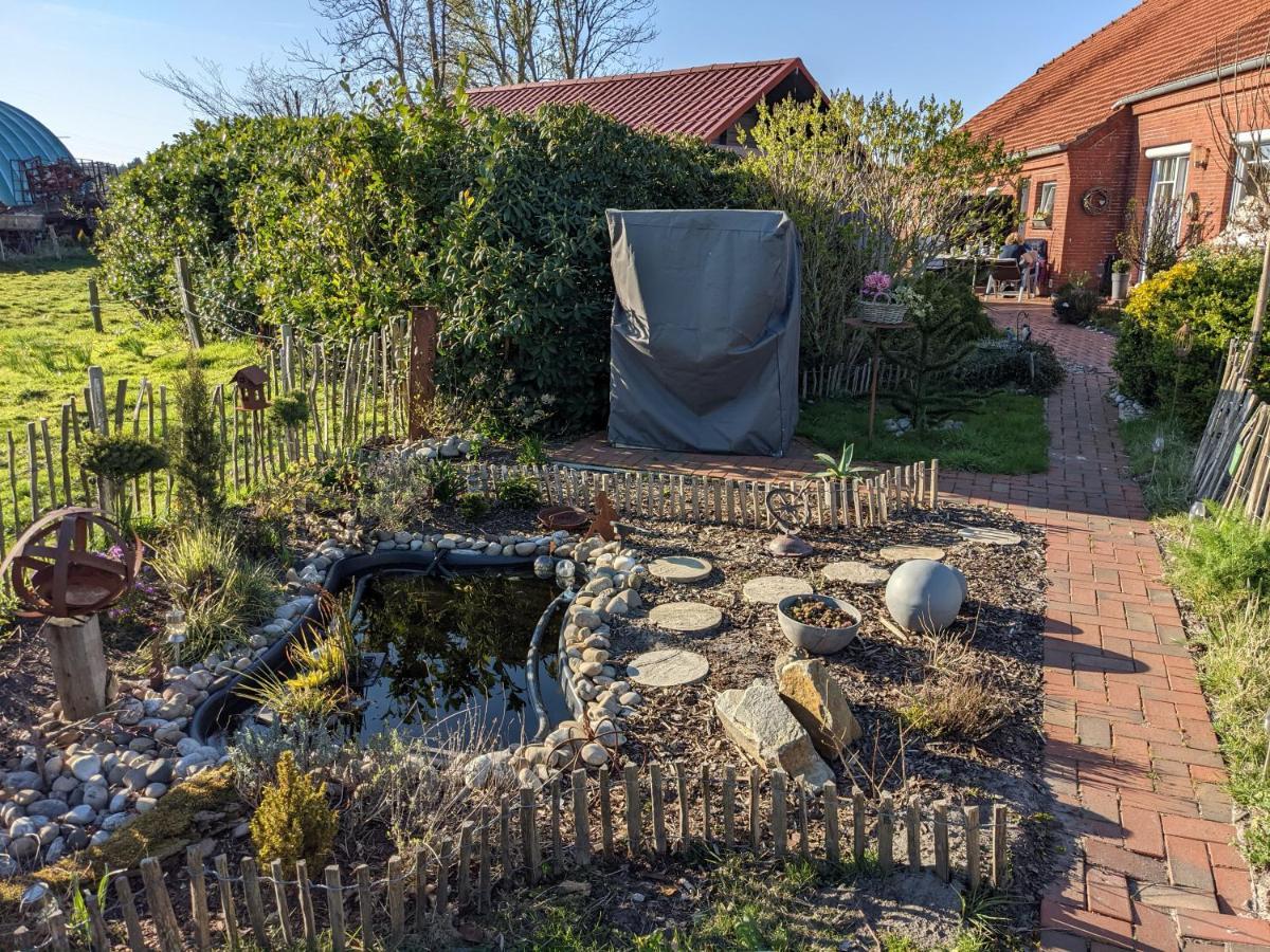 Apartamento Landambiente Hage Halbemond Exterior foto